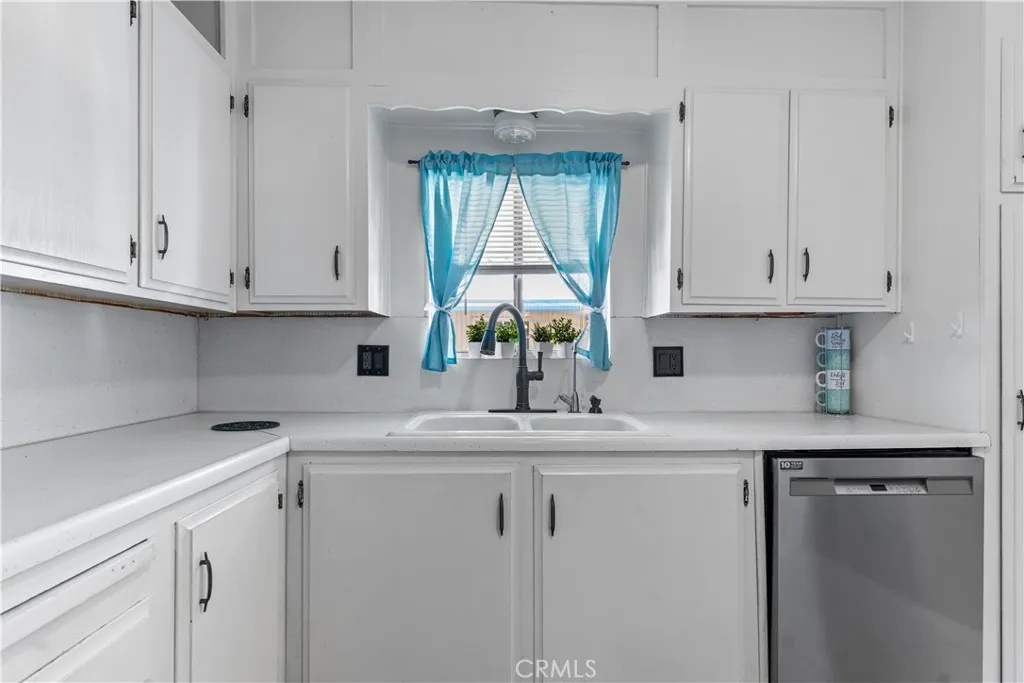 Additional image 82 of 13393 Mariposa Rd #99, Victorville, CA 92395