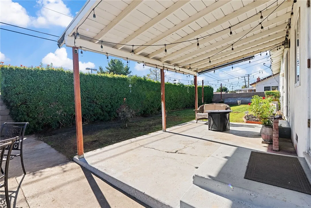 Additional image 57 of 255 W Valencia St, Rialto, CA 92376