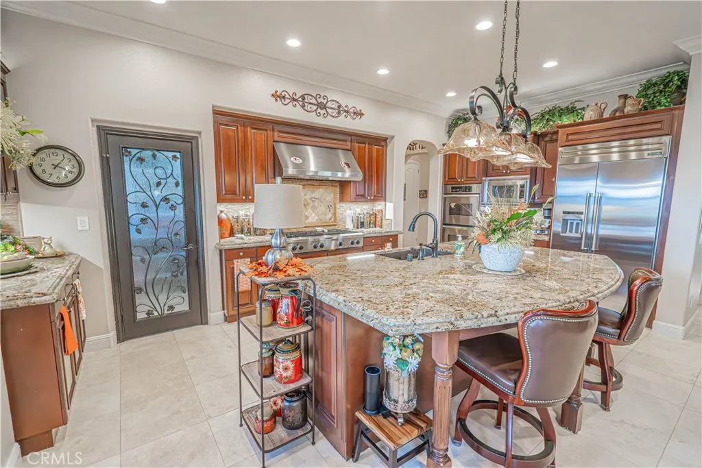 Additional image 90 of 26524 Valley Oak Lane, Valencia, CA 91381