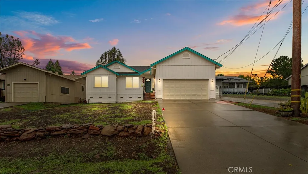 Additional image 28 of 19070 Ravenhill Rd, Hidden Valley Lake, CA 95467