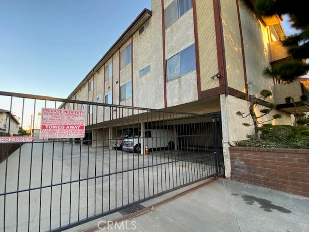Additional image 6 of 15214 S Raymond Ave Unit 109, Gardena, CA 90247