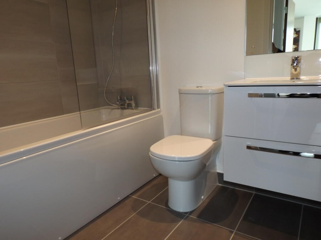 Additional image 6 of Fabrick Square