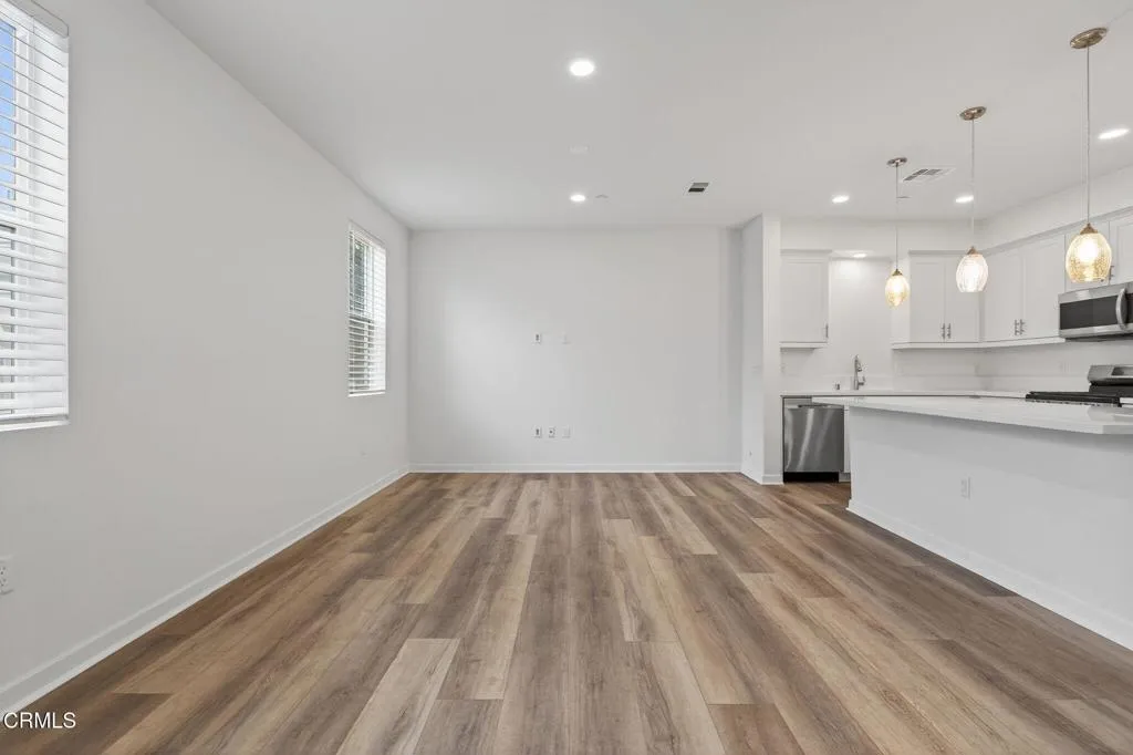 Additional image 23 of 611 Winchester Drive, Oxnard, CA 93036