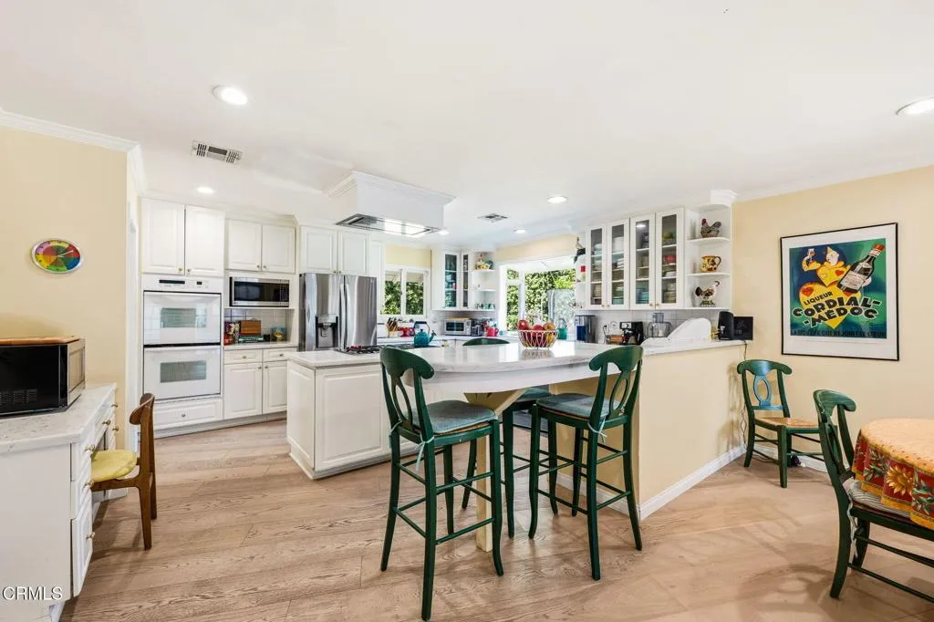 Additional image 12 of 17933 Osborne Street, Sherwood Forest, CA 91325