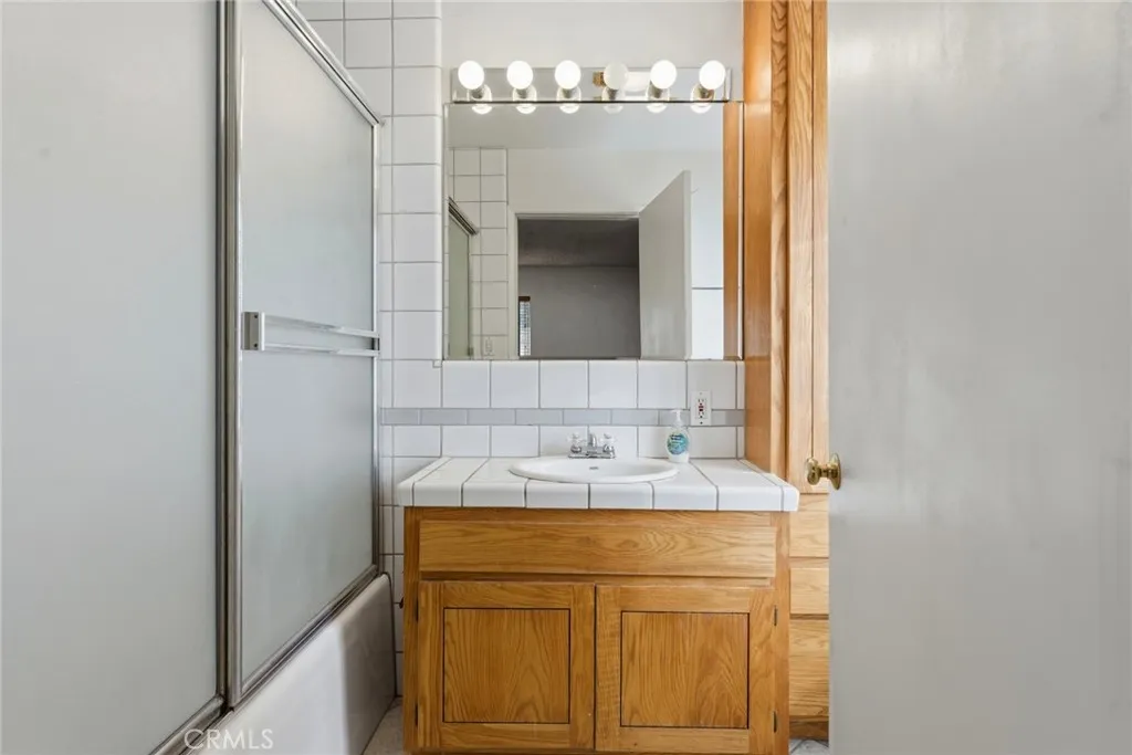 Additional image 48 of 23143 Dolorosa Street, Woodland Hills, CA 91367