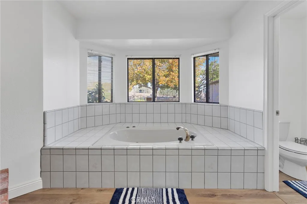 Additional image 102 of 18596 Fairburn Street, Hesperia, CA 92345