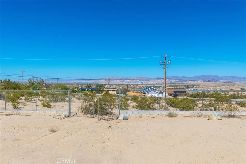 Additional image 32 of 73484 Desert Trail, 29 Palms, CA 92277