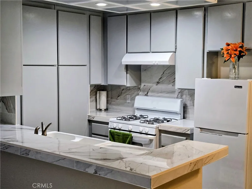 Additional image 3 of 31200 Landau Boulevard, Cathedral City, CA 92234