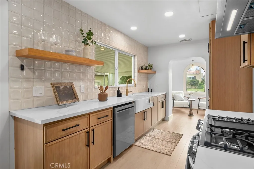 Additional image 14 of 3477 Floresta Ave, Los Angeles, CA 90043