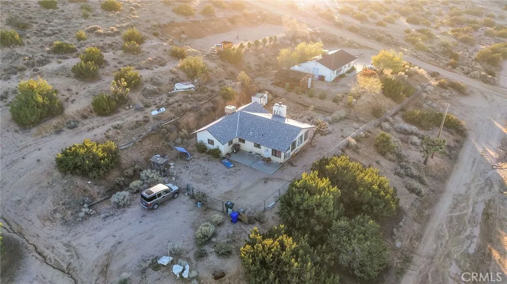 25735 Santa Rosa Rd, Apple Valley, CA 92308