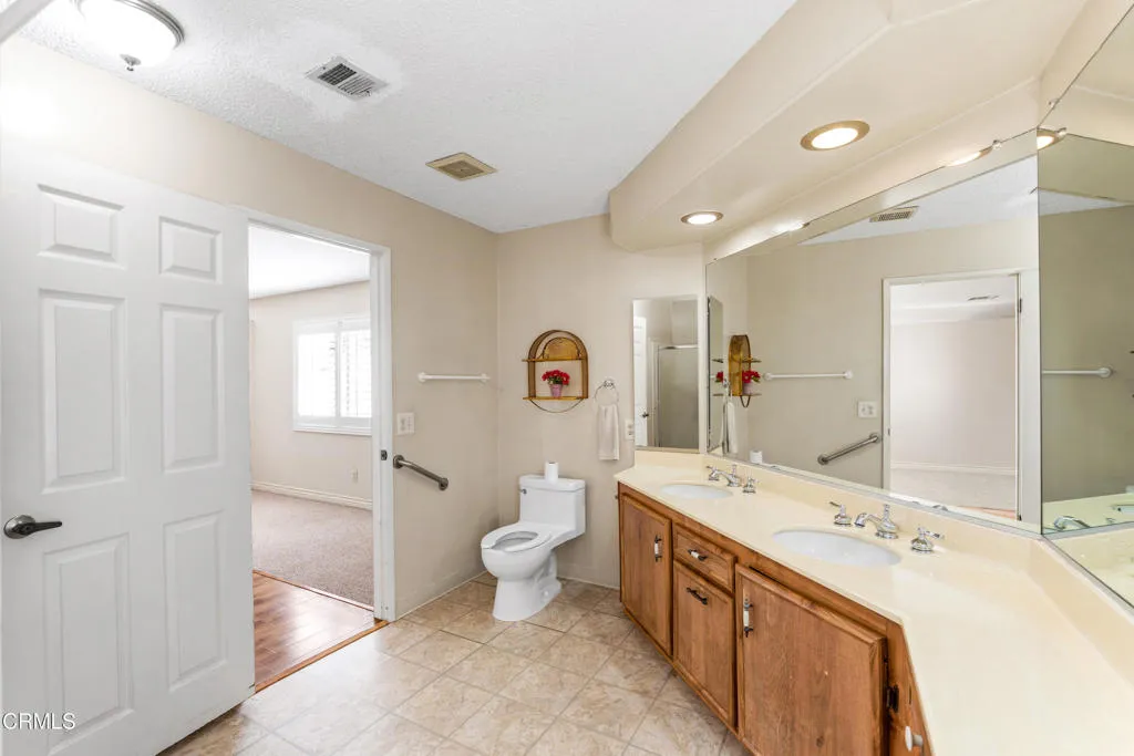 Additional image 30 of 75 Poinsettia Gardens Drive, Ventura, CA 93004