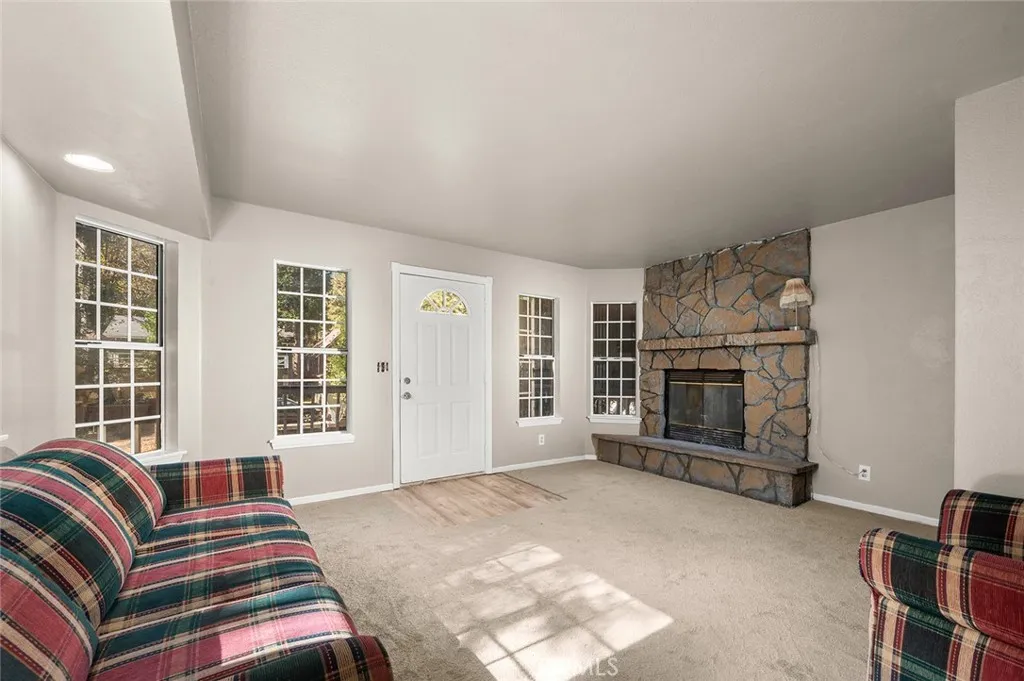 Additional image 9 of 461 Log Lane, Crestline, CA 92325