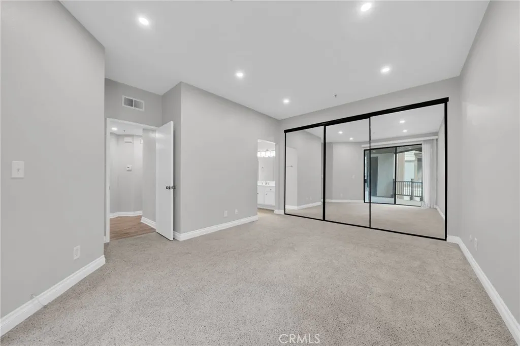 Additional image 64 of 2559 Plaza Del Amo Unit 215, Torrance, CA 90503