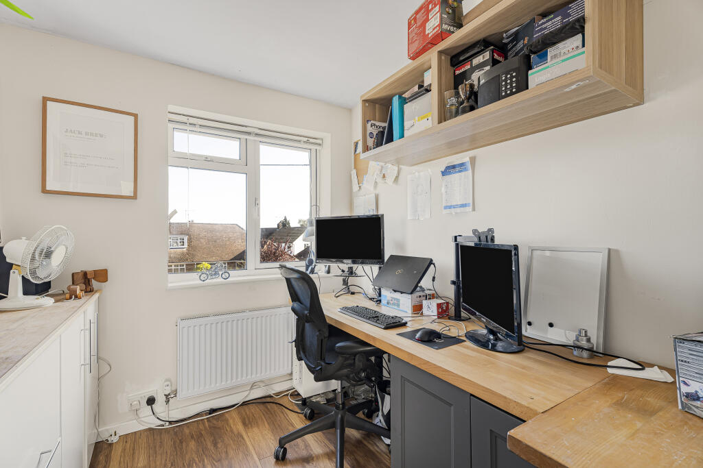 Additional image 8 of Ringway Road, Park Street, St Albans, AL2