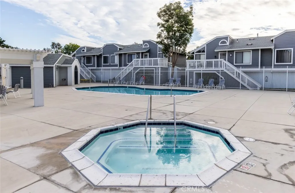 Additional image 28 of 257 Huntington, Irvine, CA 92620