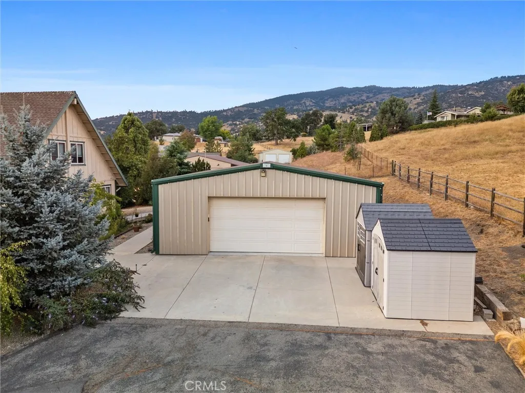 Additional image 6 of 23740 Lakeview Dr, Tehachapi, CA 93561