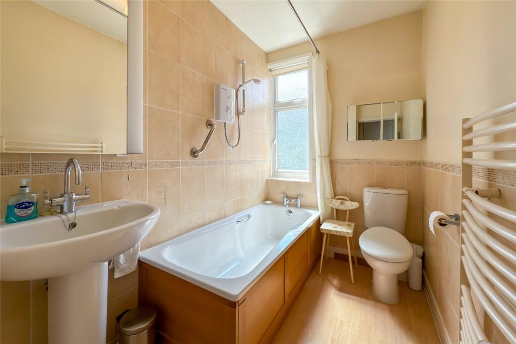 Additional image 11 of Roundwood Lane, Harpenden, Hertfordshire, AL5