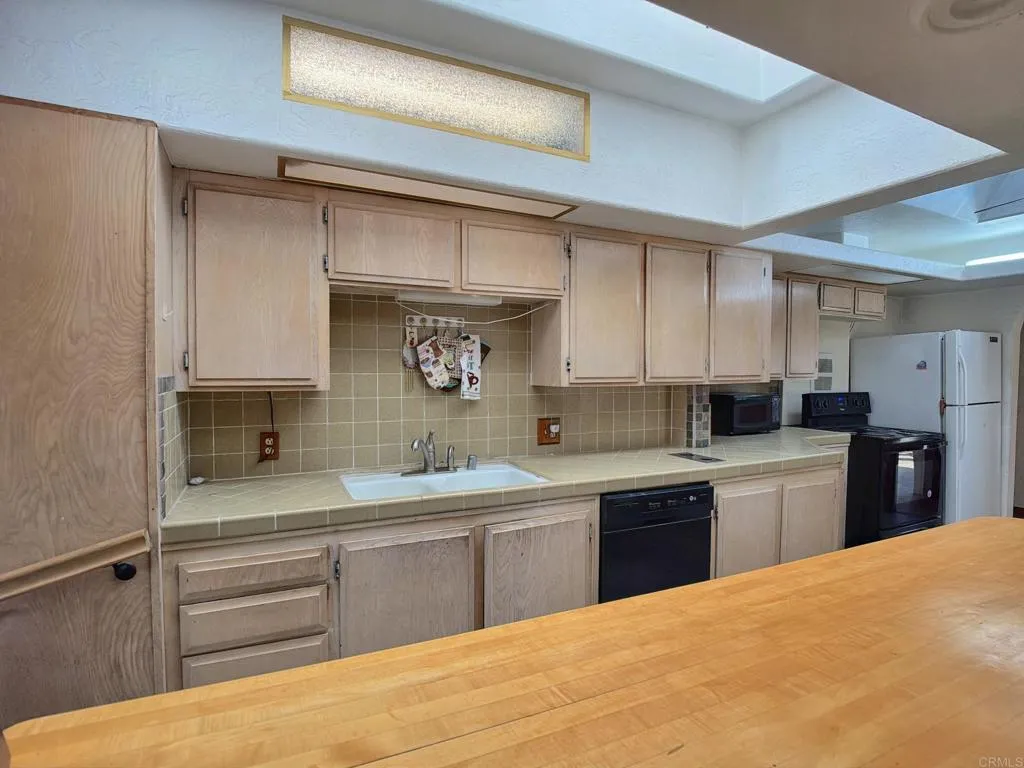 Additional image 15 of 9227 Colorama Way, Lakeside, CA 92040