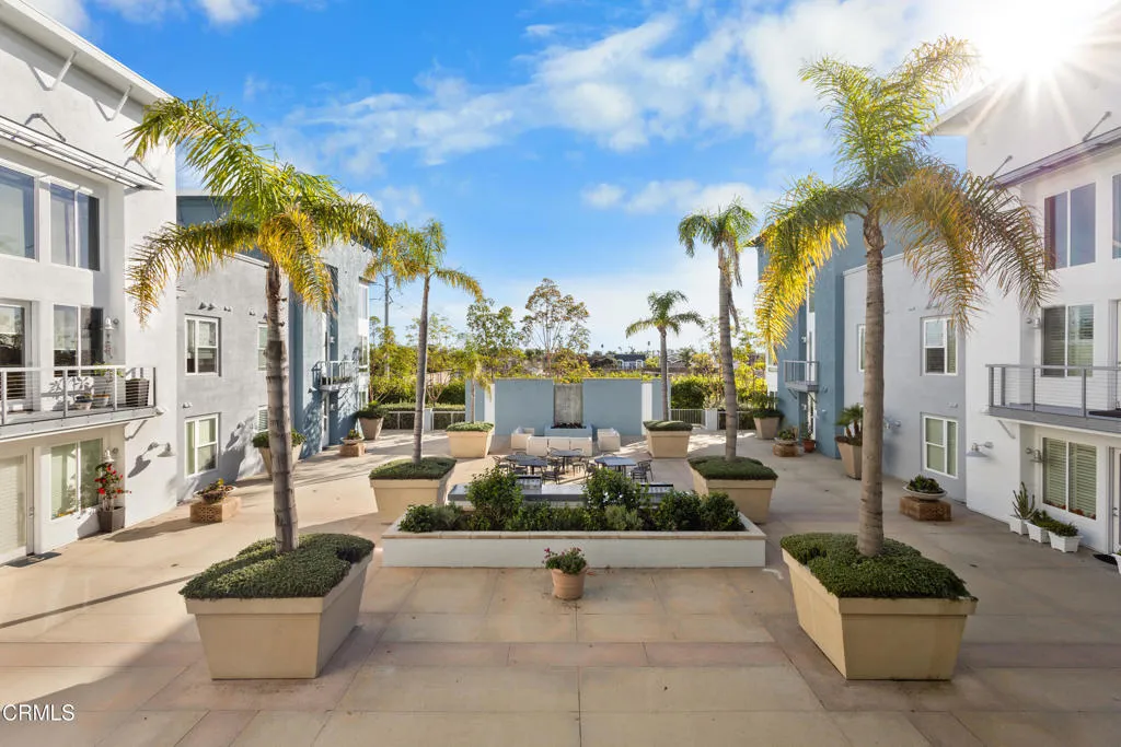 Additional image 48 of 1901 Victoria Avenue Unit 204, Oxnard, CA 93035