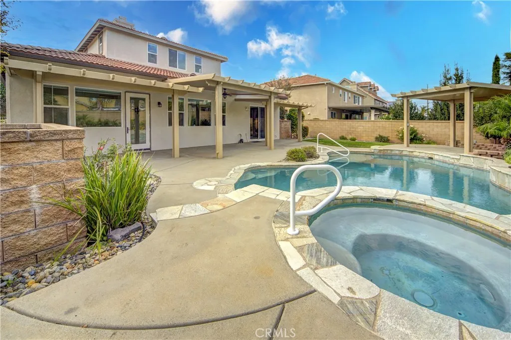 Additional image 2 of 43928 Bluewood Cir, Temecula, CA 92592