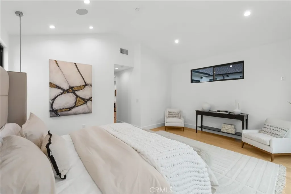 Additional image 68 of 742 Groton Dr, Burbank, CA 91504