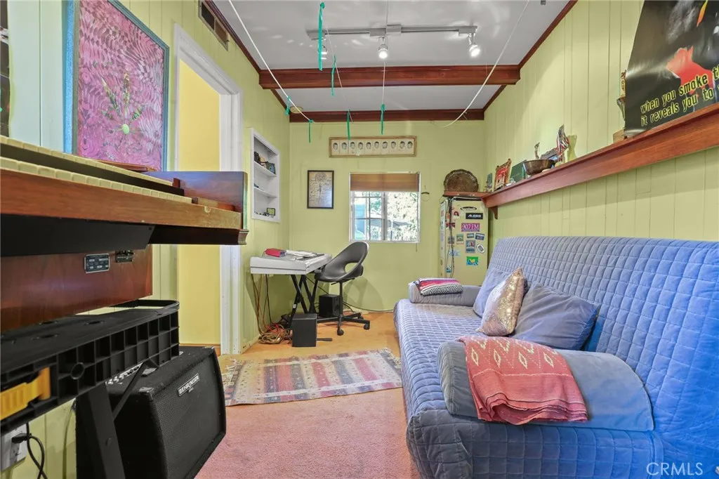 Additional image 68 of 15719 Vose Street, Lake Balboa, CA 91406