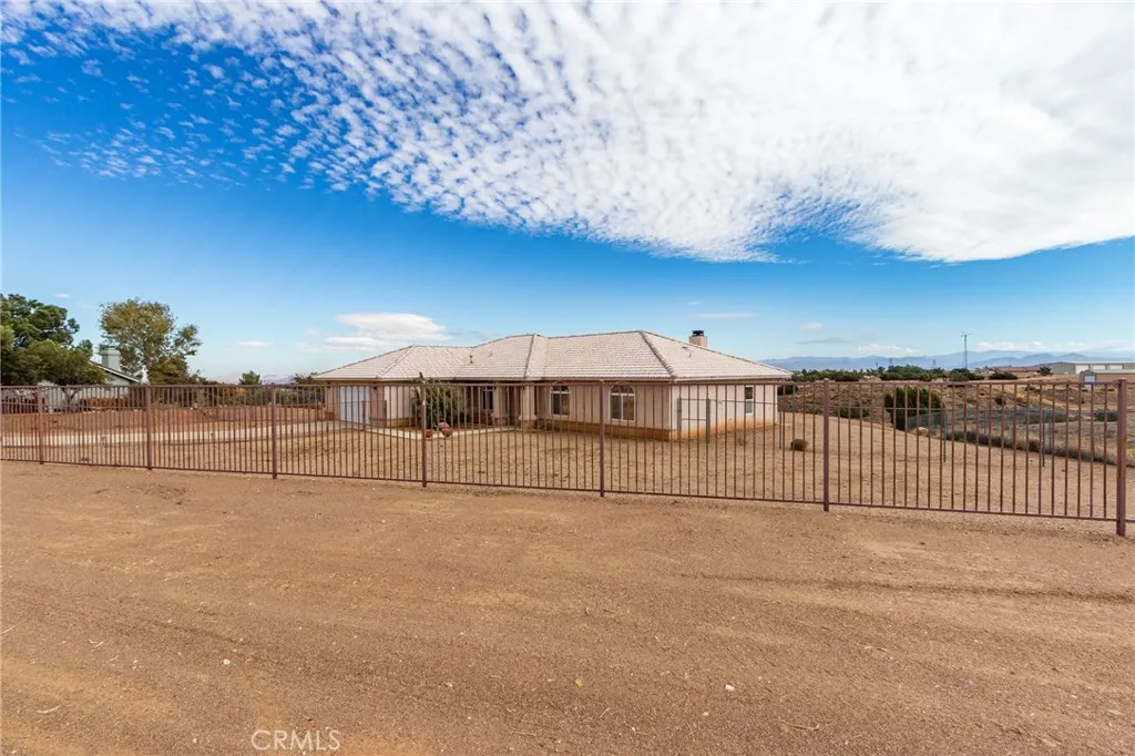 Additional image 2 of 8605 Cantel Court, Oak Hills, CA 92344