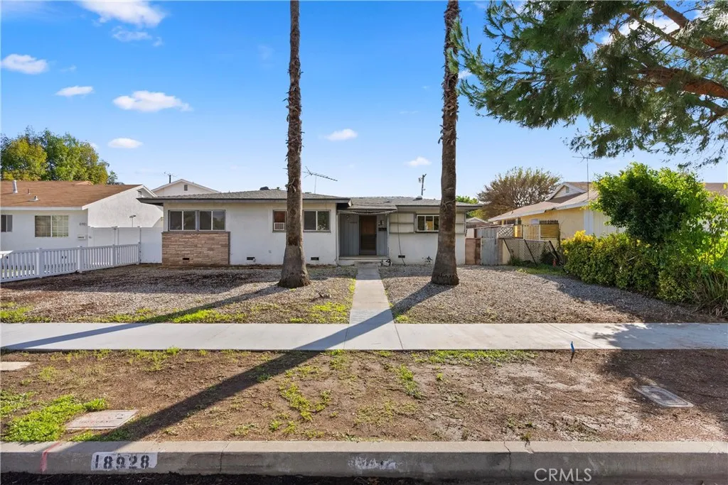 Additional image 2 of 18928 Victory Boulevard, Tarzana, CA 91335