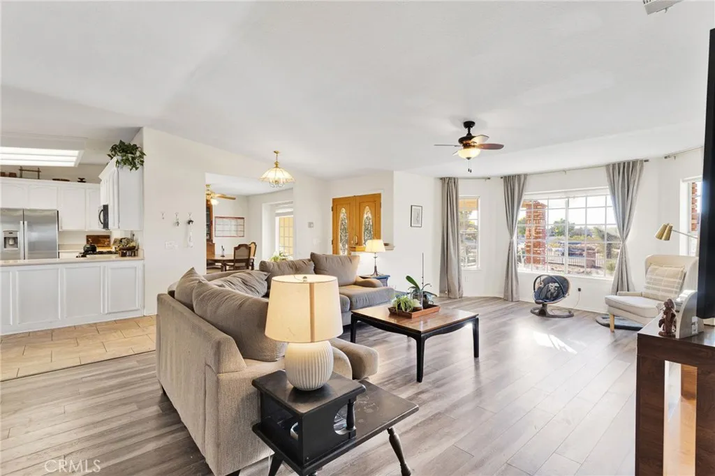 Additional image 84 of 20125 Eyota Rd, Apple Valley, CA 92308