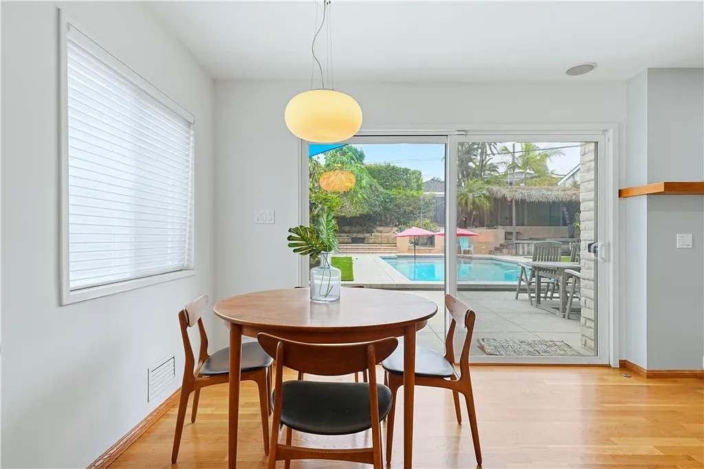 Additional image 12 of 267 Nieto Avenue, Long Beach, CA 90803