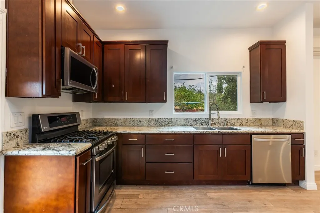 Additional image 77 of 100 W Tremont St, Pasadena, CA 91103