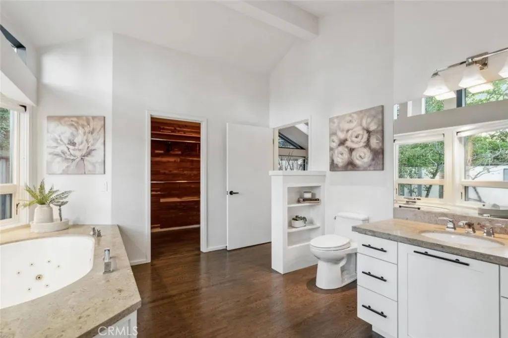 Additional image 46 of 176 Los Trancos Cir, Portola Valley, CA 94028