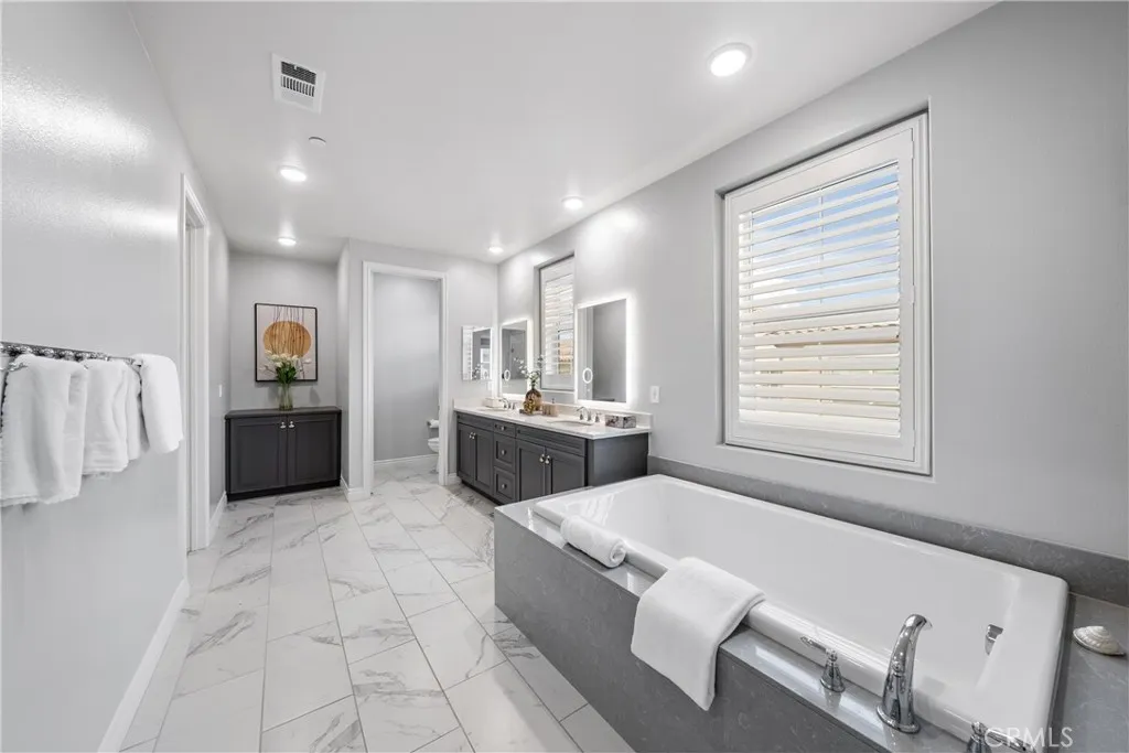 Additional image 96 of 113 Wanderer, Irvine, CA 92618