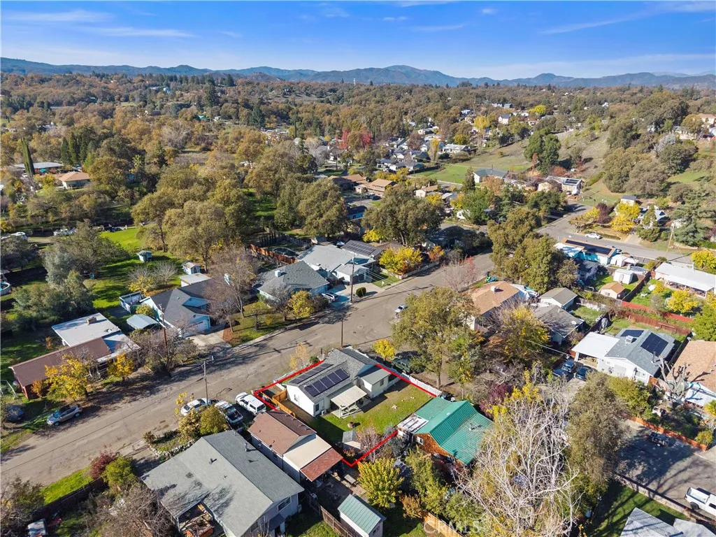 Additional image 50 of 110 S Russell St, Lakeport, CA 95453