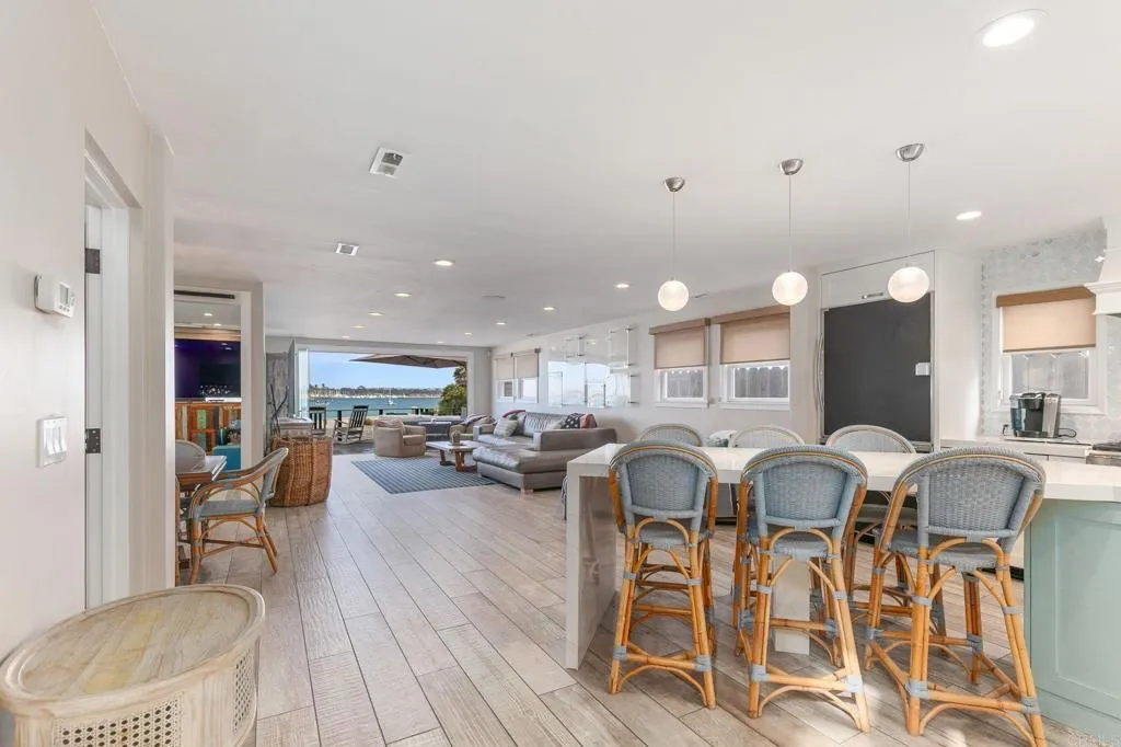 Additional image 11 of 2812 Bayside Walk, San Diego, CA 92109