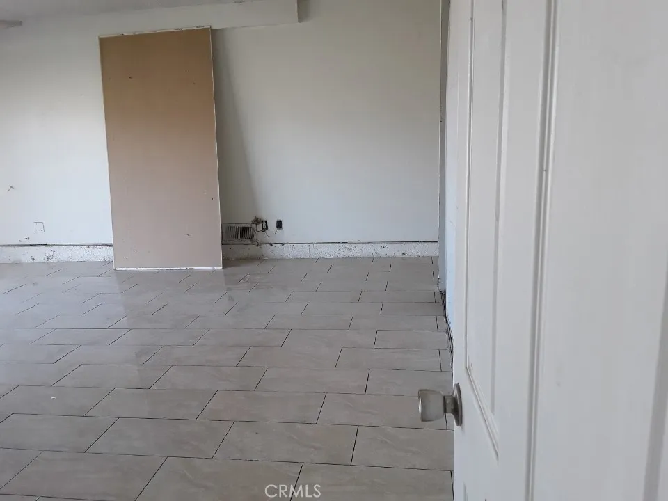 Additional image 14 of 818 Terrace Rd, San Bernardino, CA 92410