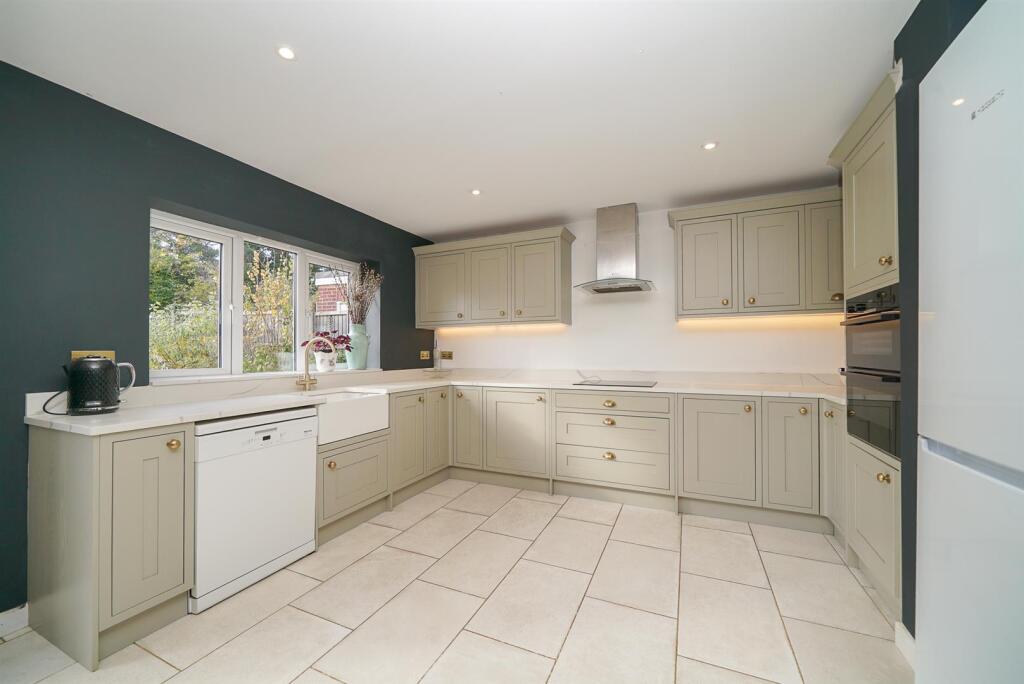 Additional image 9 of Butterfield Road, Wheathampstead