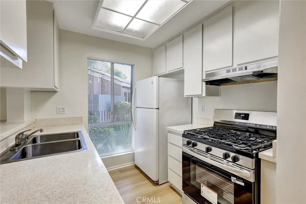 Additional image 26 of 2813 S Fairview Street Unit G, Santa Ana, CA 92704