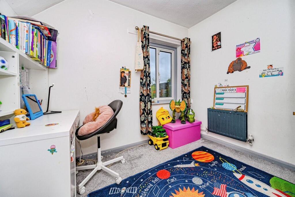 Additional image 10 of Stonecross Road, Hatfield