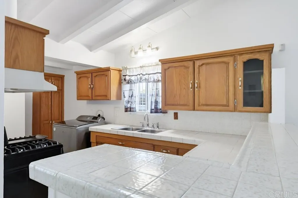 Additional image 14 of 947 S Arizona Avenue, Los Angeles, CA 90022