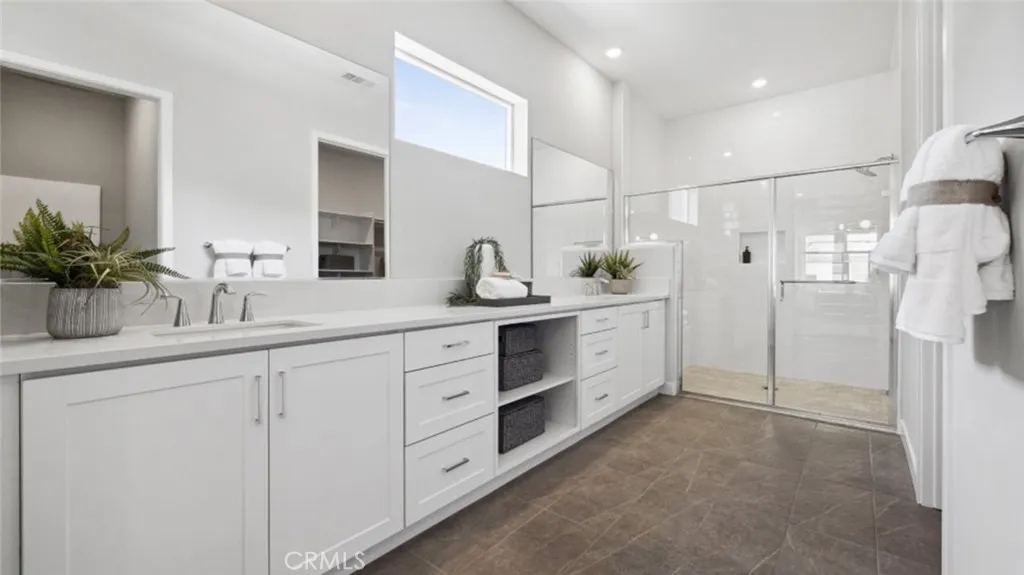 Additional image 43 of 24503 Villa La Sombrilla, Valencia, CA 91354