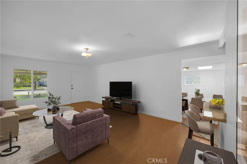 Additional image 20 of 1128 S Parton St, Santa Ana, CA 92707