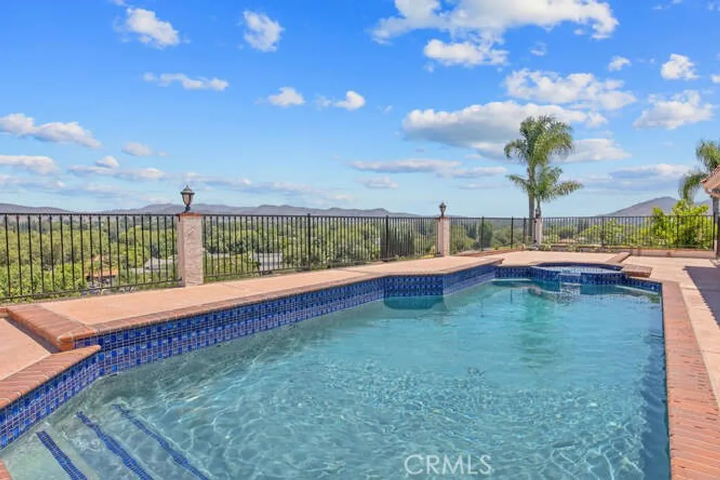 Additional image 14 of 2039 Channelford Road, Westlake Village, CA 91361