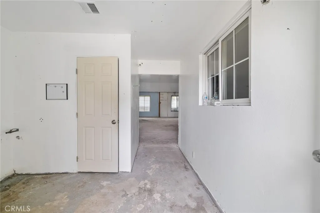 Additional image 16 of 24311 Wabuska St, Newhall, CA 91321