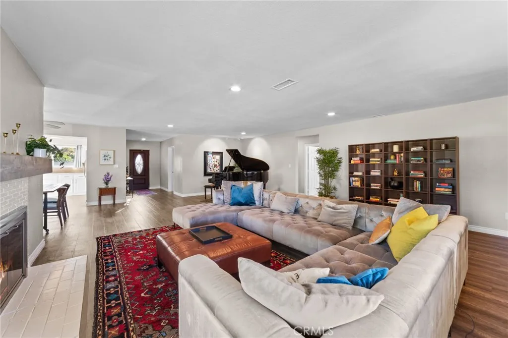 Additional image 45 of 4514 Brentwood Ave, Riverside, CA 92506