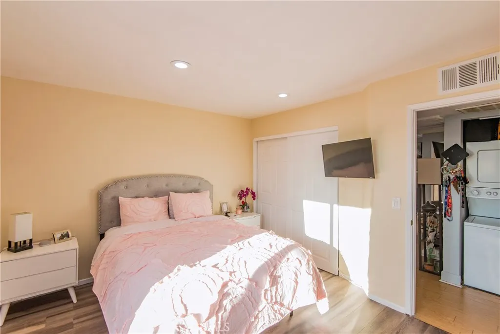 Additional image 32 of 7045 Woodley Avenue Unit 218, Van Nuys, CA 91406