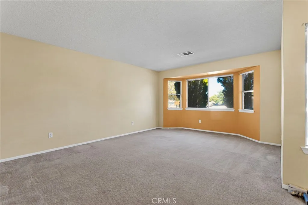 Additional image 15 of 22111 Isatis Ave, Apple Valley, CA 92307