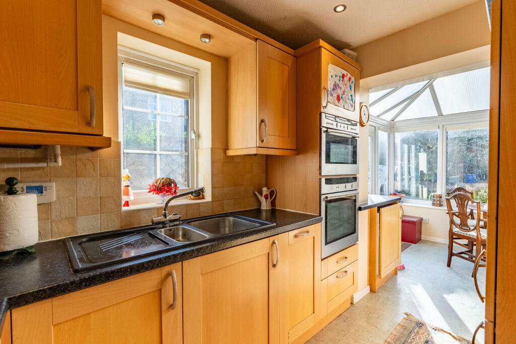 Additional image 3 of Tilsworth Walk, St. Albans, Hertfordshire, AL4