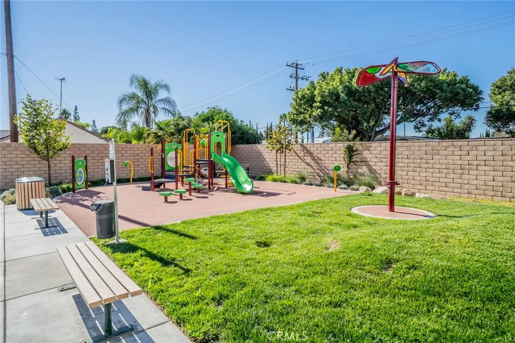 Additional image 94 of 214 Bonita Lane, Rialto, CA 92376