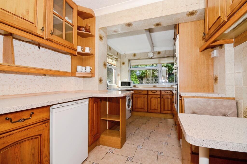 Additional image 5 of Waveney Road, HARPENDEN